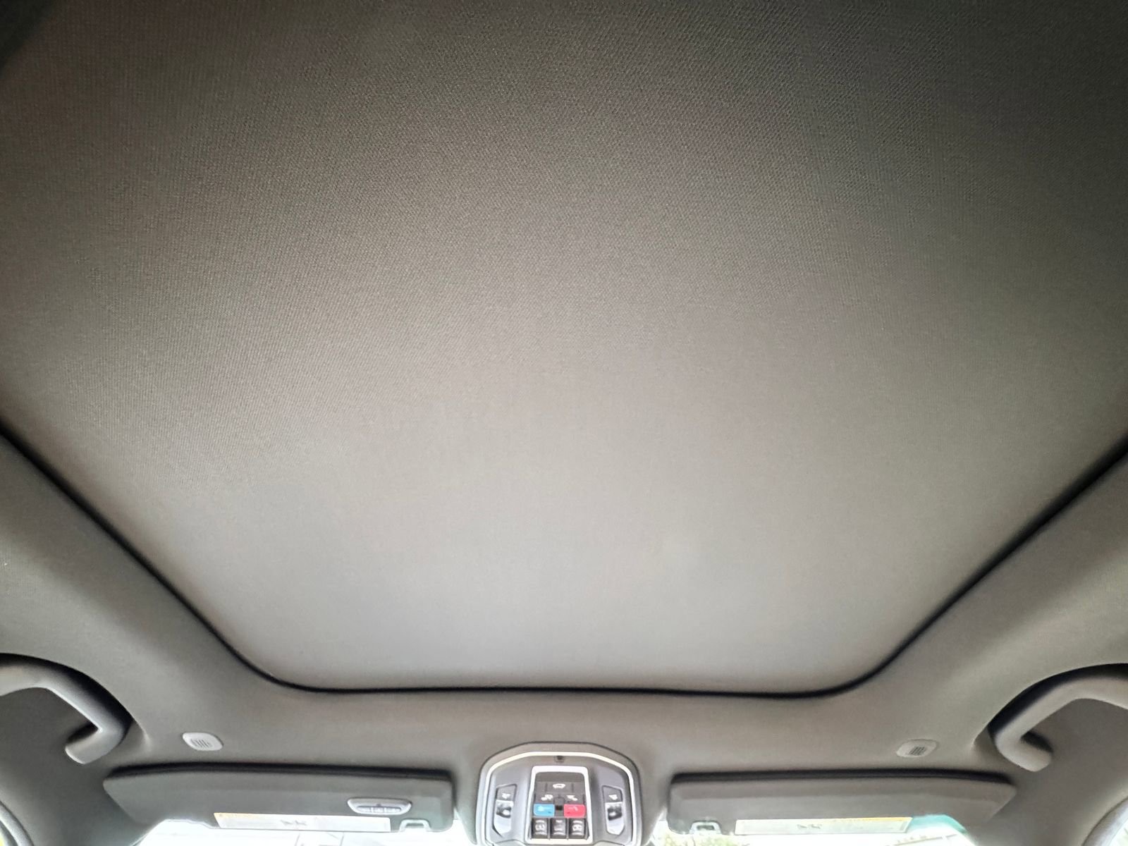 New 2025 Jeep Grand Cherokee Limited w/ Luxury Tech Group II image 29