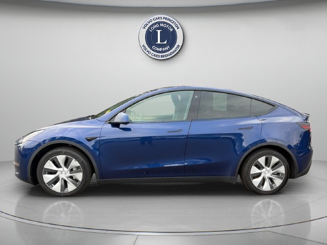 Used 2023 Tesla Model Y Long Range AWD/4WD image 10