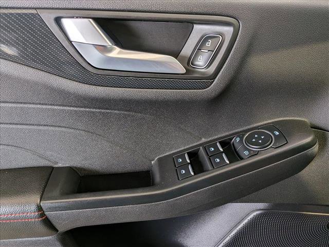 Used 2024 Ford Escape ST-Line image 15