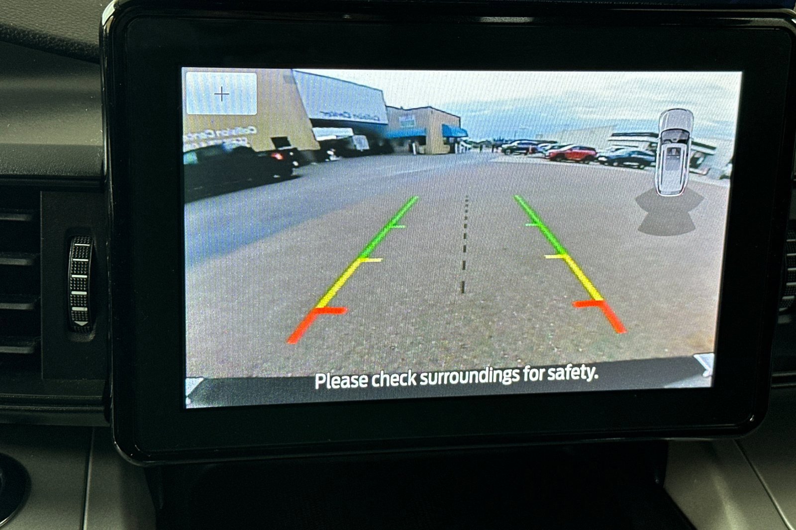 Certified 2023 Ford Explorer XLT image 19