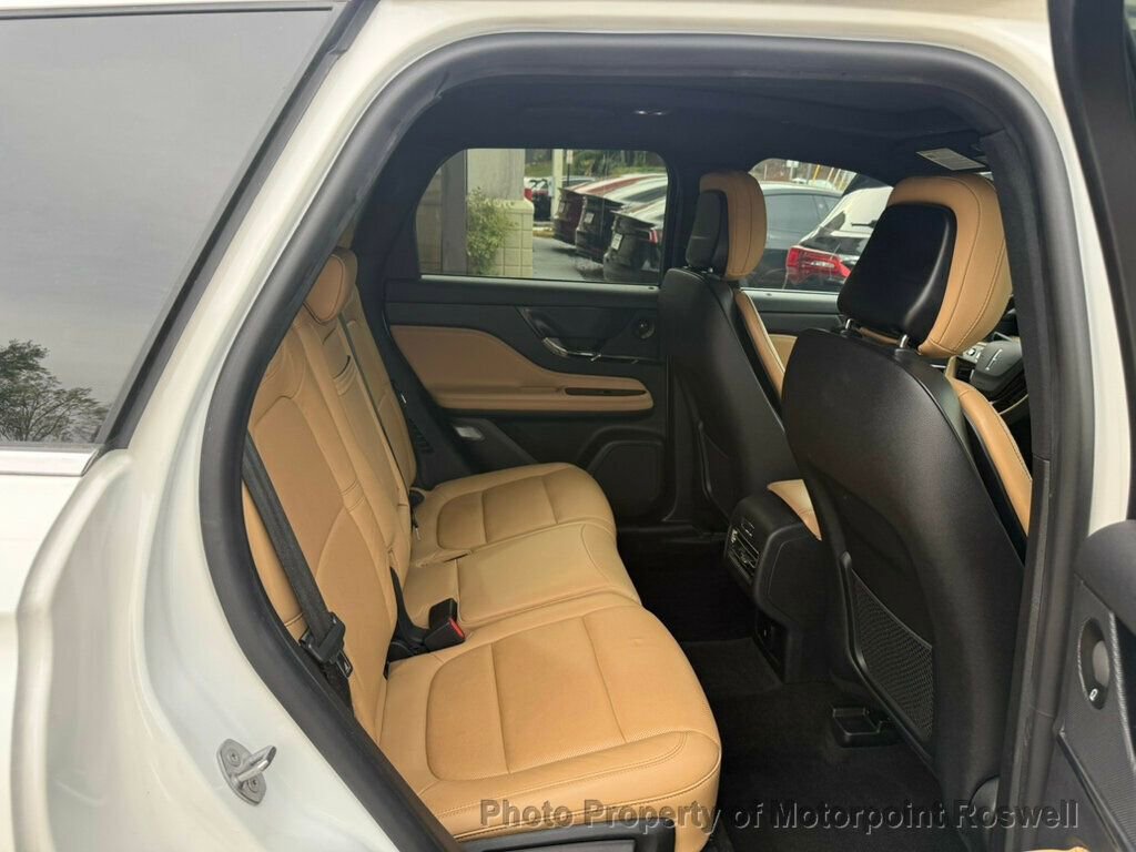 Used 2020 Lincoln Corsair Reserve w/ Elements Package image 17