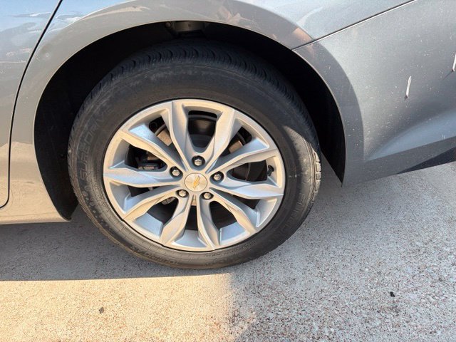 Used 2024 Chevrolet Malibu LT FWD image 4