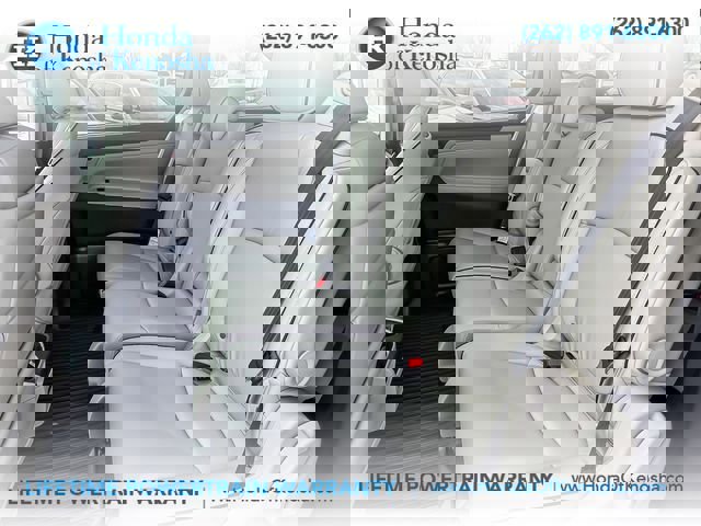 New 2026 Honda Odyssey Touring image 9