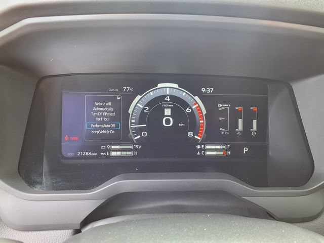 Used 2024 Toyota Tundra Limited AWD/4WD image 40