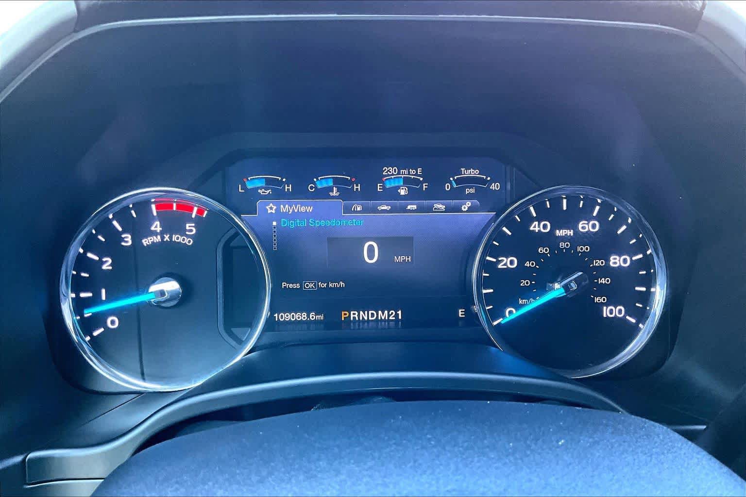 Used 2019 Ford F250 Lariat w/ Lariat Ultimate Package AWD/4WD image 29