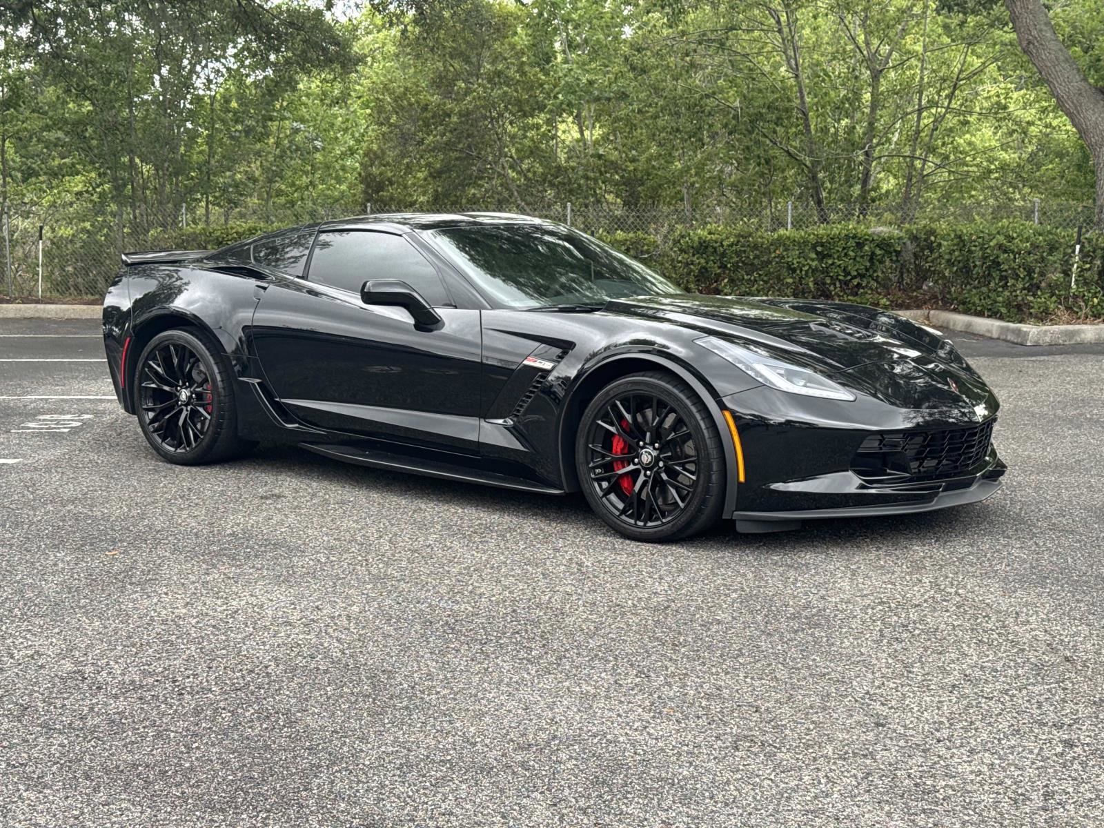 Used 2019 Chevrolet Corvette Z06 image 2