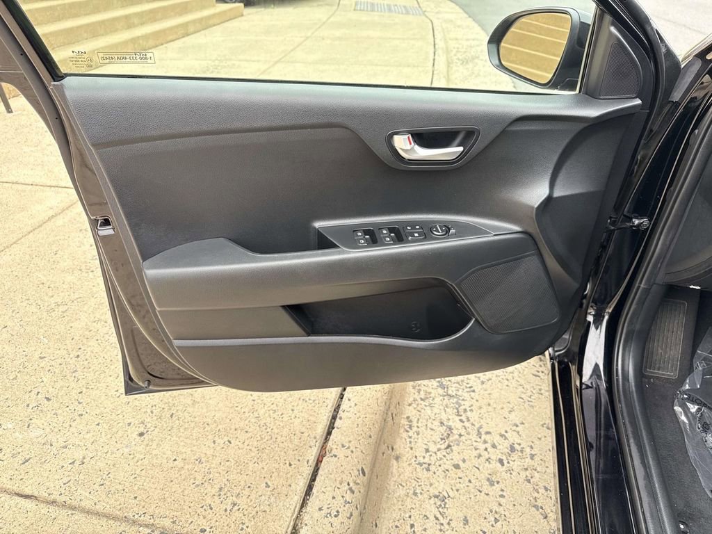 Used 2023 Kia Rio LX image 28