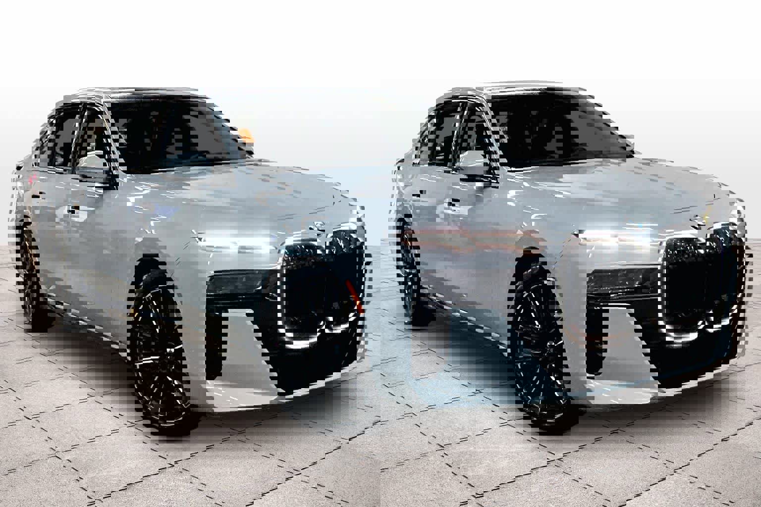 Used 2025 BMW 760i xDrive image 2