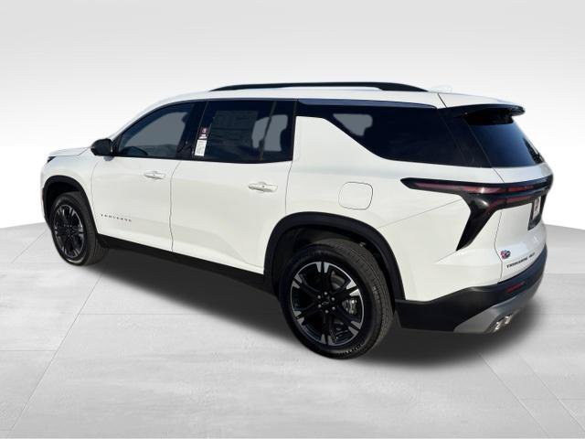 New 2027 Chevrolet Traverse LT w/ Sun and Wheel Package AWD/4WD image 3