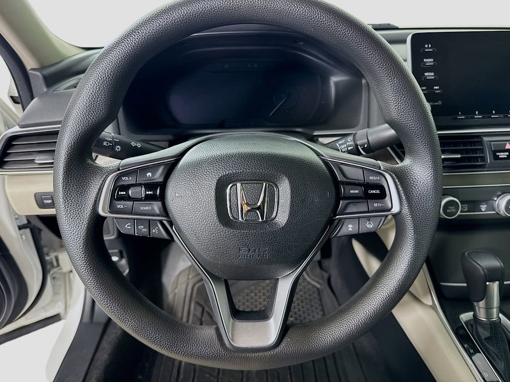 Used 2018 Honda Accord LX image 11