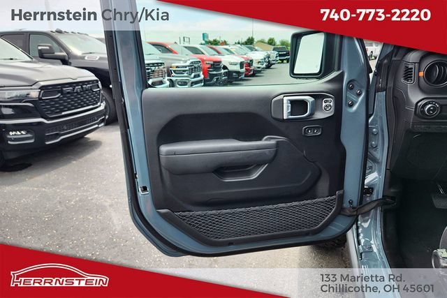 New 2026 Jeep Gladiator Mojave AWD/4WD image 7