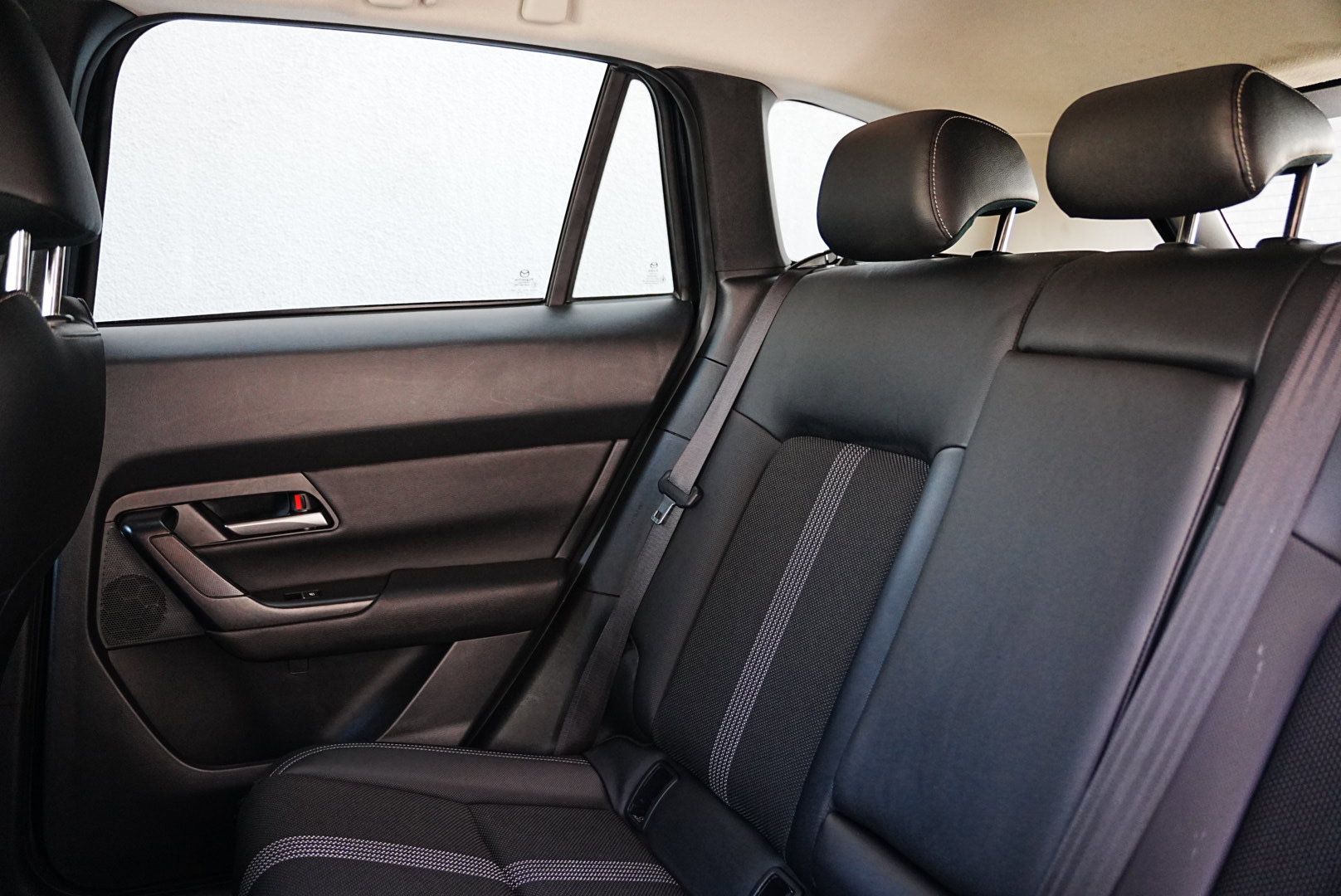 Used 2024 MAZDA CX-50 AWD 2.5 S w/ Preferred Package image 13