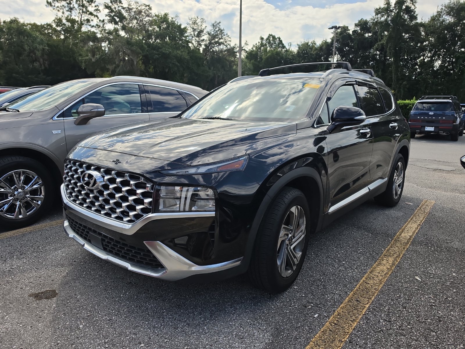 Used 2022 Hyundai Santa Fe SEL w/ Convenience Package FWD image 7