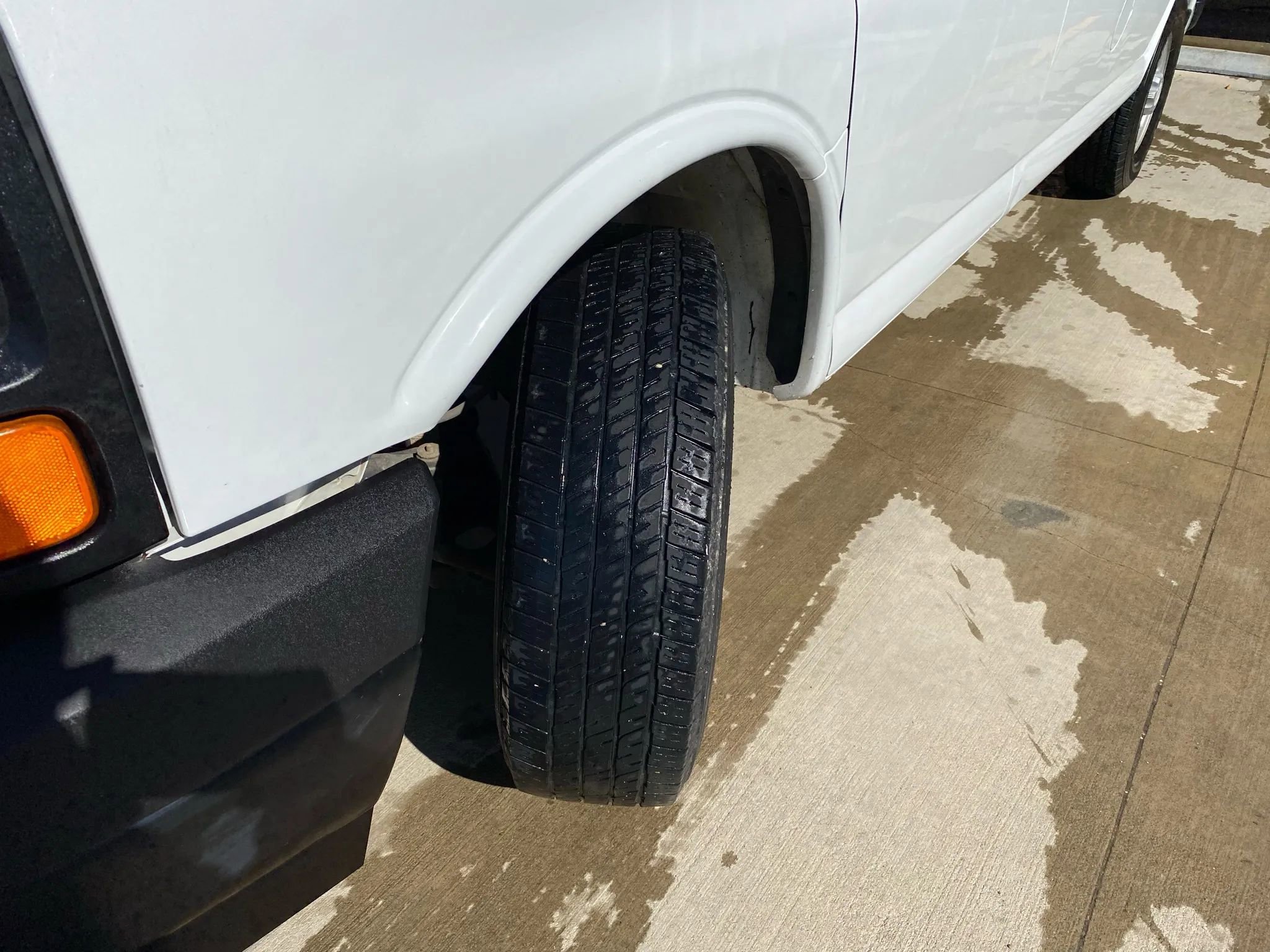 Used 2017 Chevrolet Express 2500 LS image 33