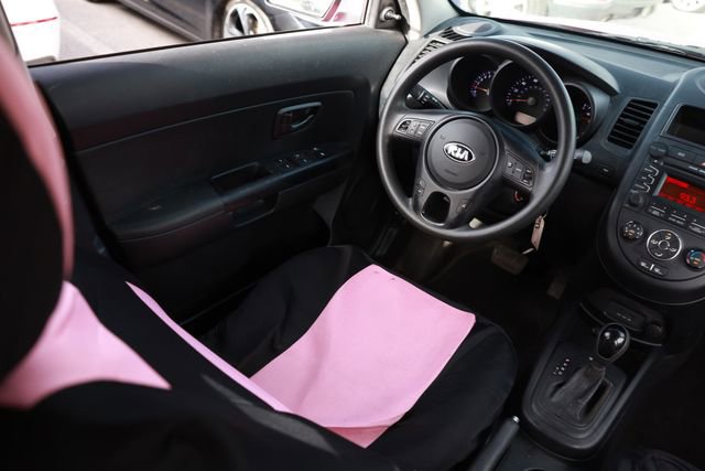 Used 2013 Kia Soul image 23
