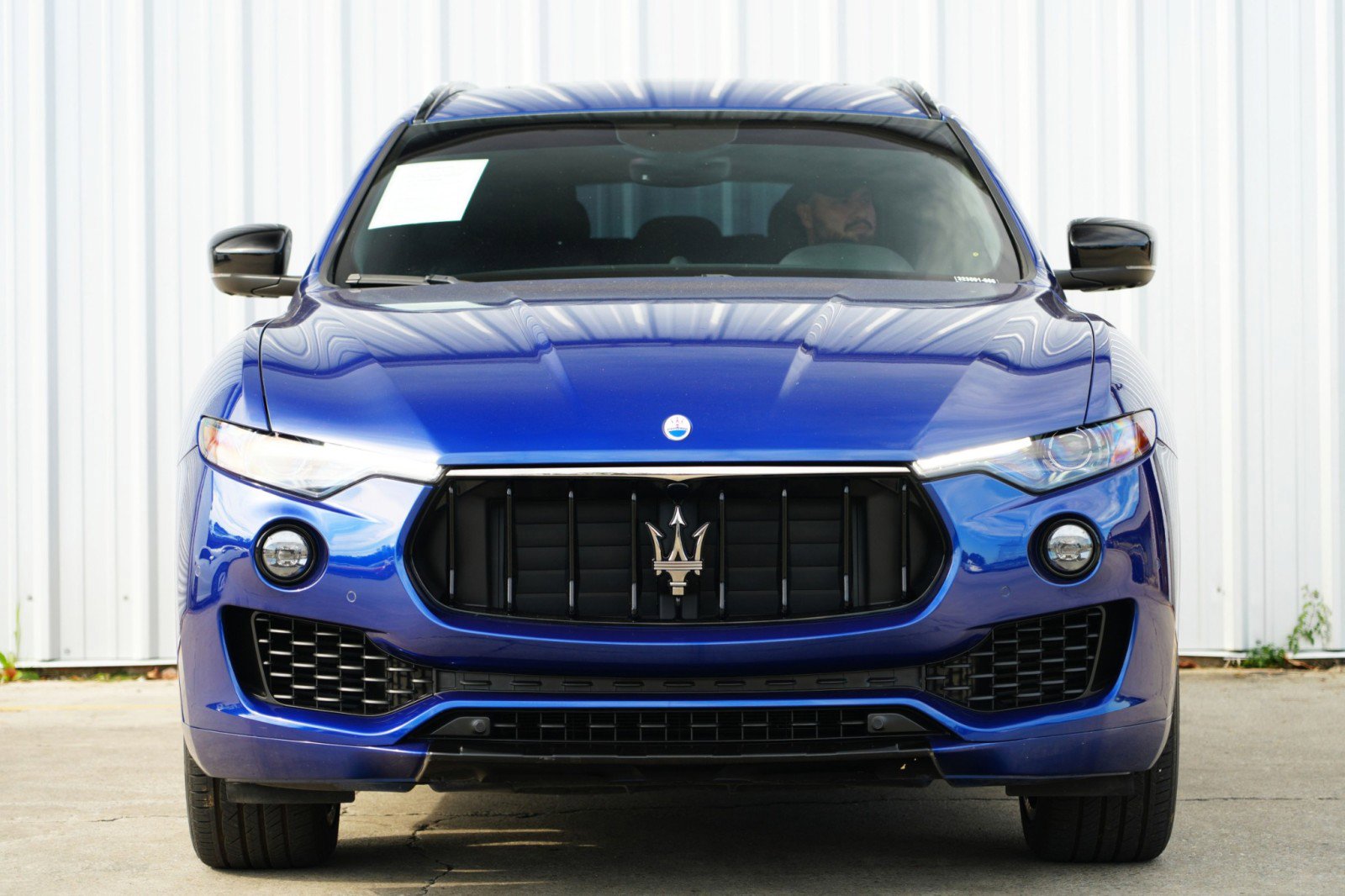 Used 2019 Maserati Levante image 6