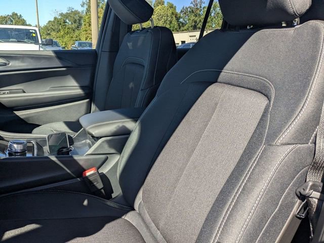 New 2025 Jeep Grand Cherokee Laredo RWD image 18