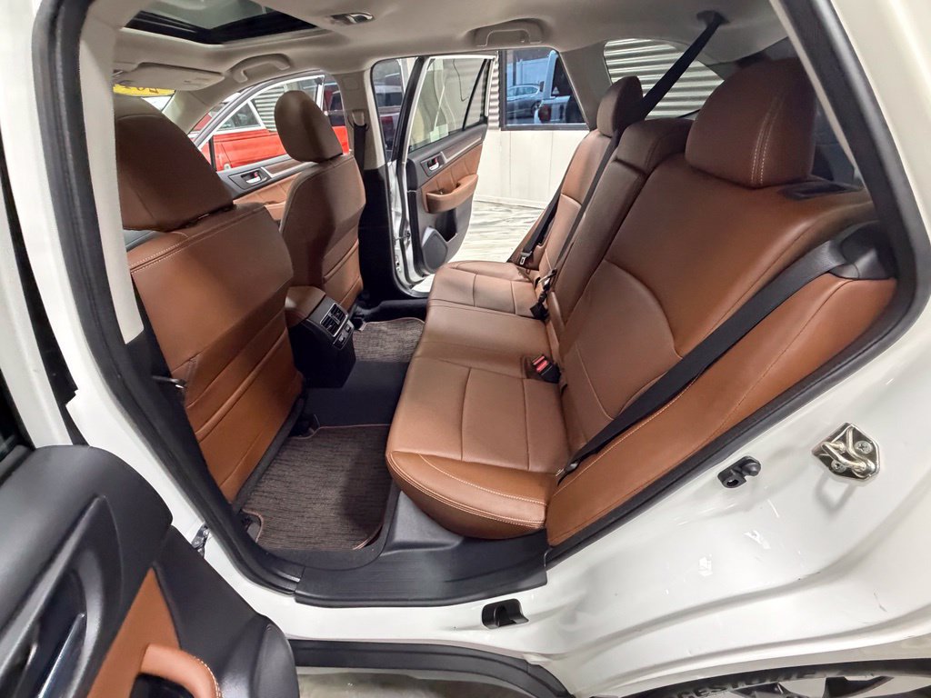 Used 2017 Subaru Outback 2.5i Touring w/ Popular Package #5A AWD/4WD image 54