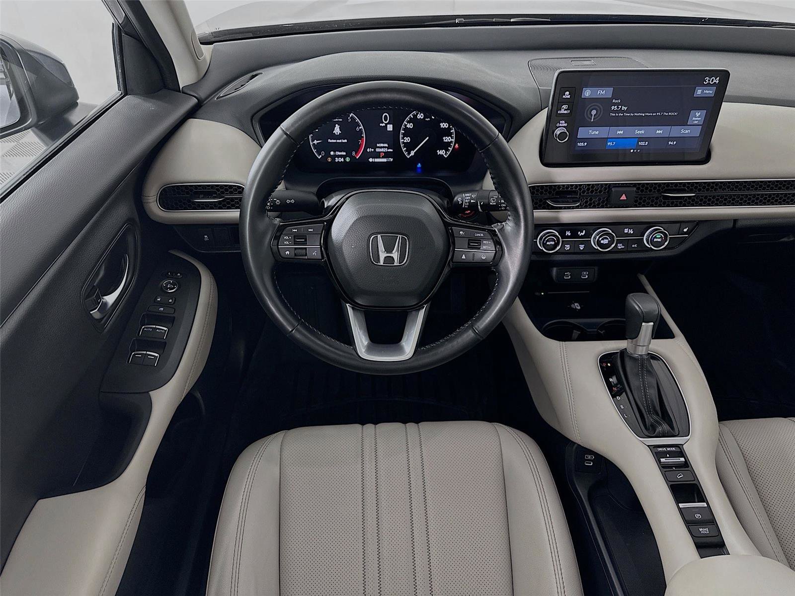 Used 2026 Honda HR-V EX-L image 2