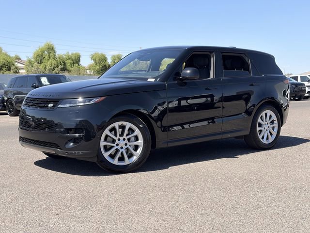 Used 2025 Land Rover Range Rover Sport SE image 2