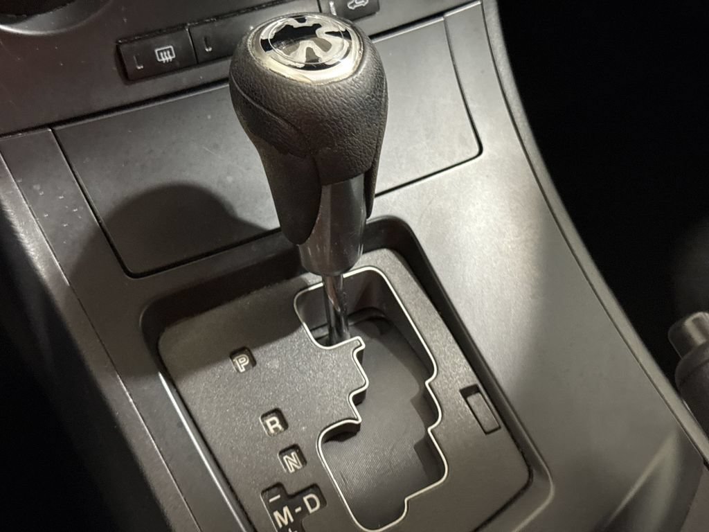 Used 2013 MAZDA MAZDA3 i Sport FWD image 16