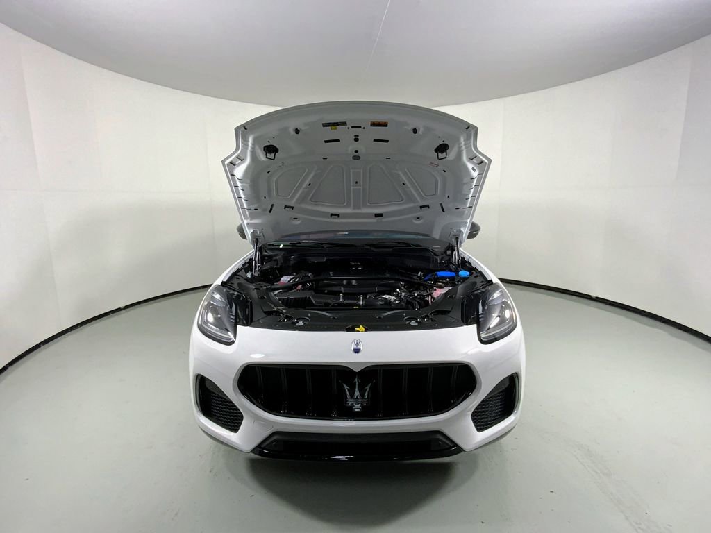 New 2025 Maserati Grecale Modena AWD/4WD image 9