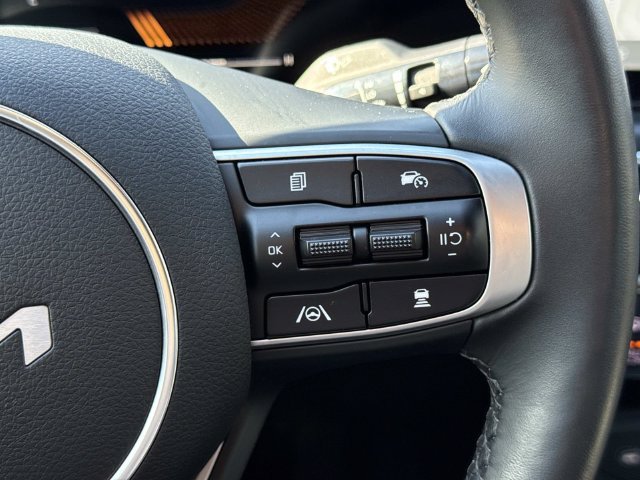 Used 2025 Kia K5 GT-Line AWD/4WD image 23