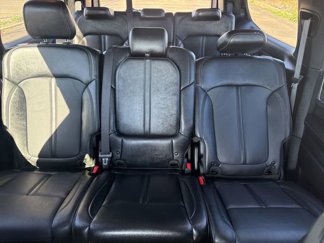 Used 2023 Jeep Wagoneer Series II w/ Convenience Group I image 10