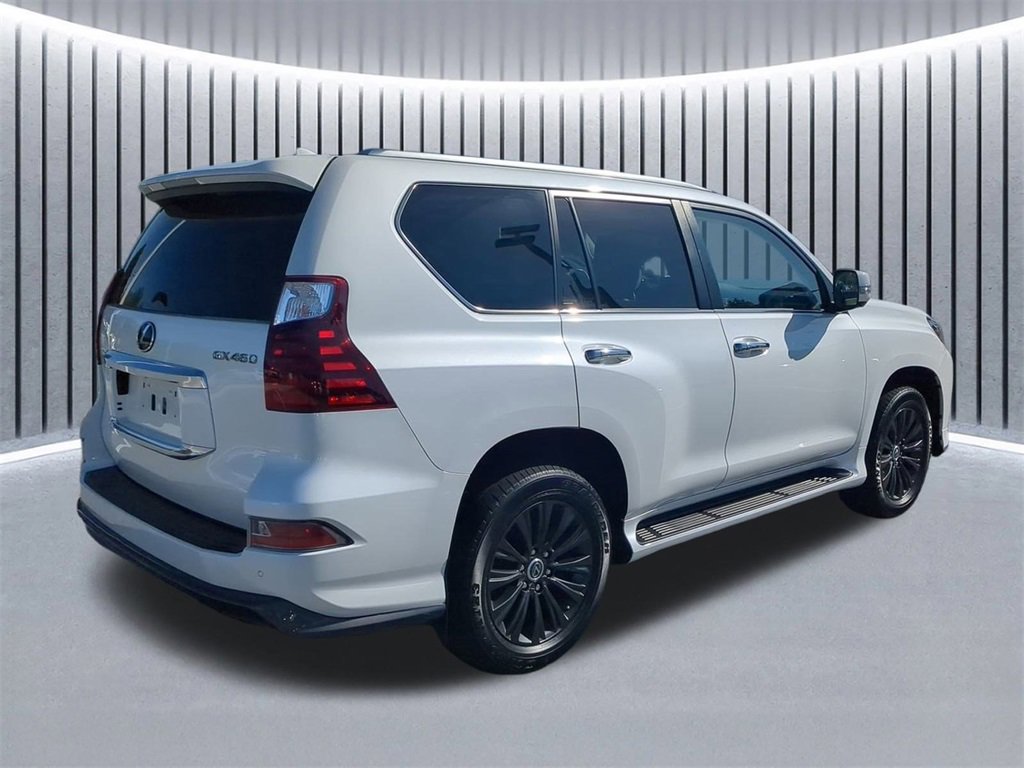 Used 2022 Lexus GX 460 Luxury w/ Sport Design Package image 5