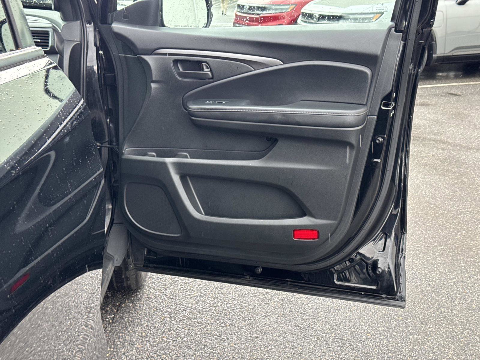 Certified 2023 Honda Passport EX-L image 14