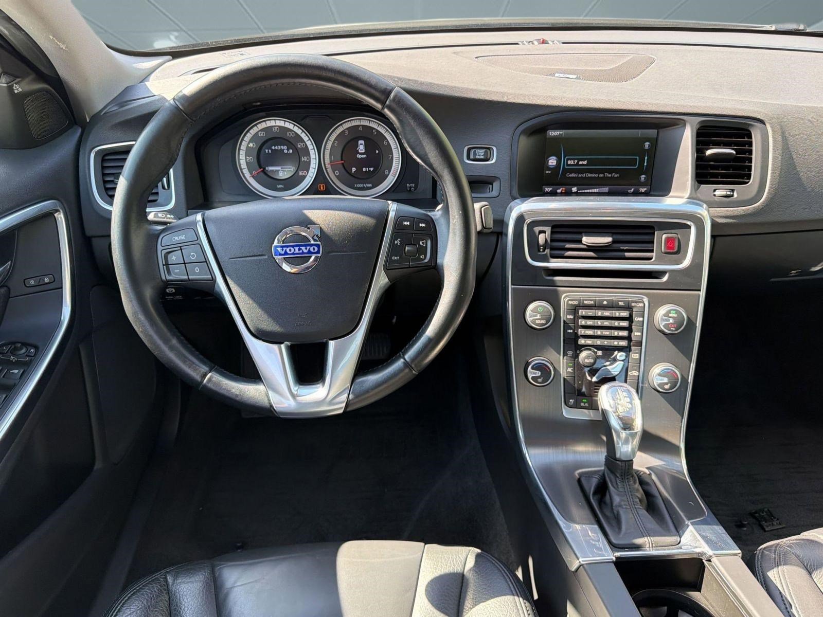 Used 2013 Volvo S60 T5 image 27