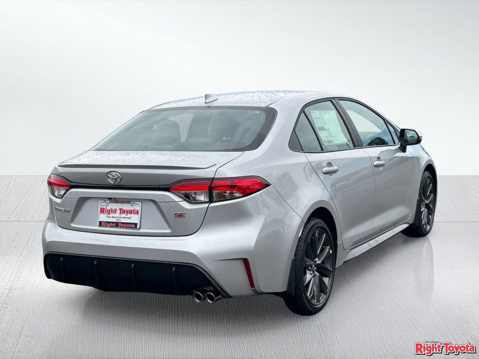 New 2026 Toyota Corolla SE w/ Carpet Mat Package (TMS) FWD image 5