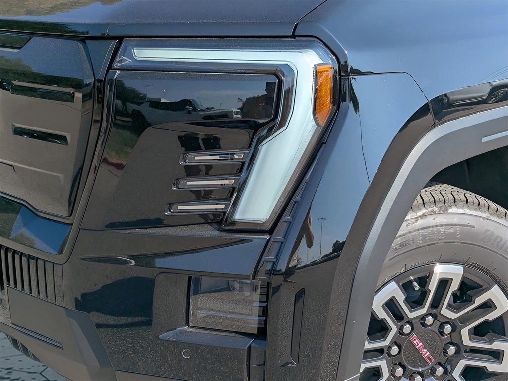 New 2026 GMC Sierra EV Elevation image 18