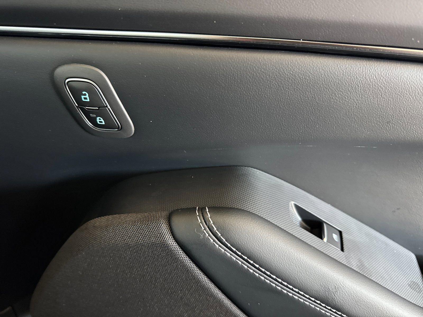 Used 2024 Ford Mustang Mach-E Select w/ Comfort Package Lite image 20