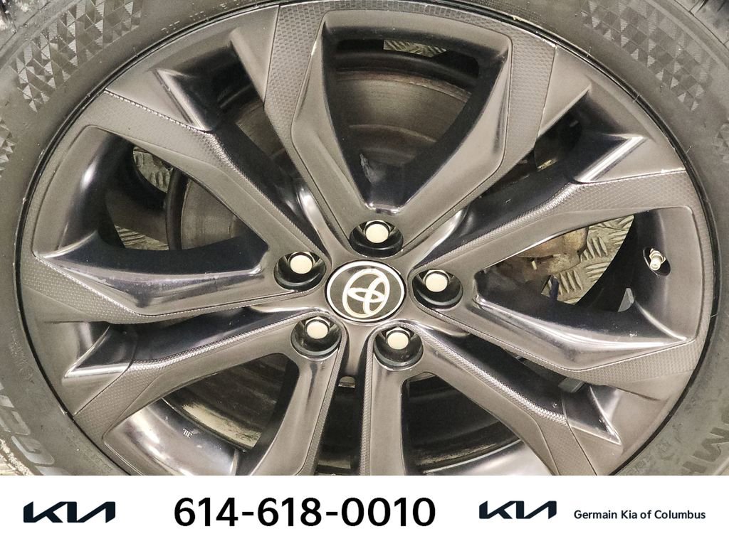 Used 2021 Toyota Sienna XSE image 12