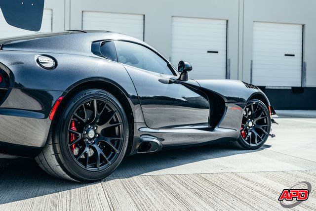 Used 2016 Dodge Viper ACR w/ Extreme Aero Package RWD image 39