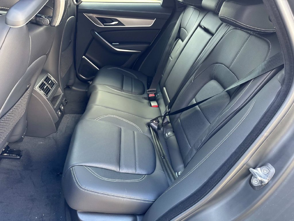 New 2026 Jaguar F-PACE R-Dynamic S AWD/4WD image 14