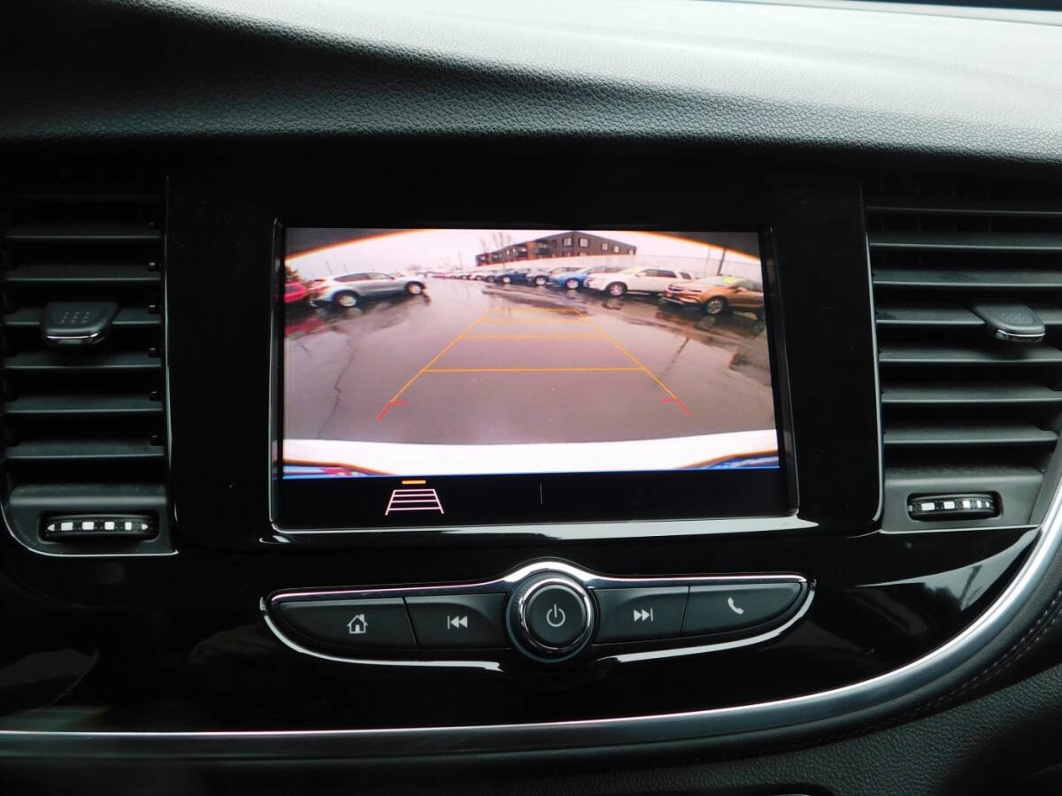Used 2021 Buick Encore Preferred image 14