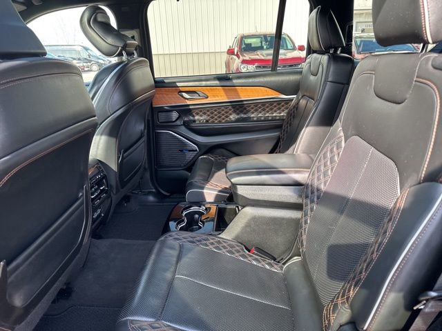 Used 2021 Jeep Grand Cherokee L Summit image 14