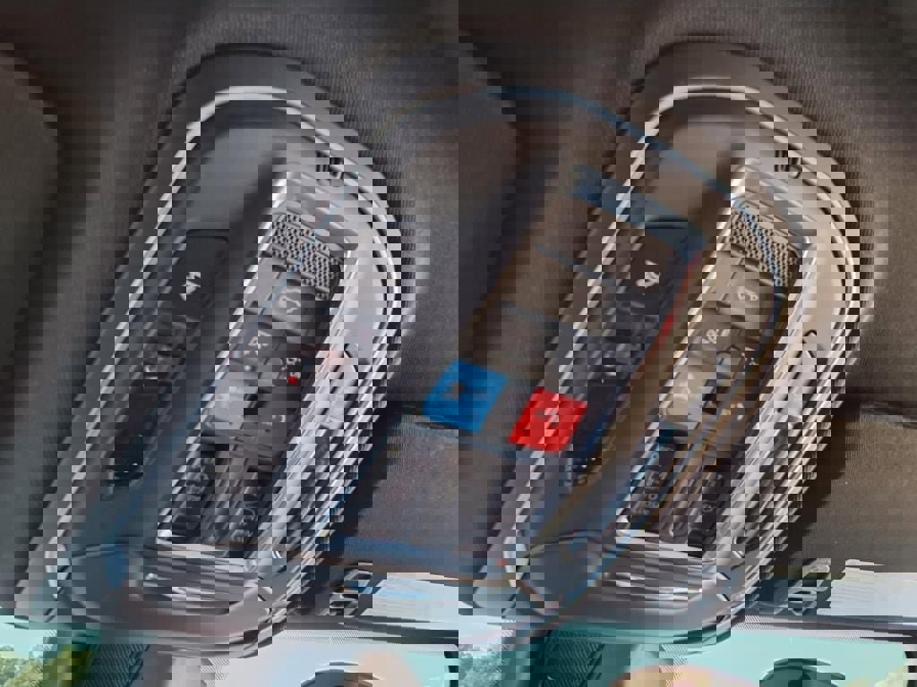 Used 2023 Jeep Grand Cherokee Altitude image 22