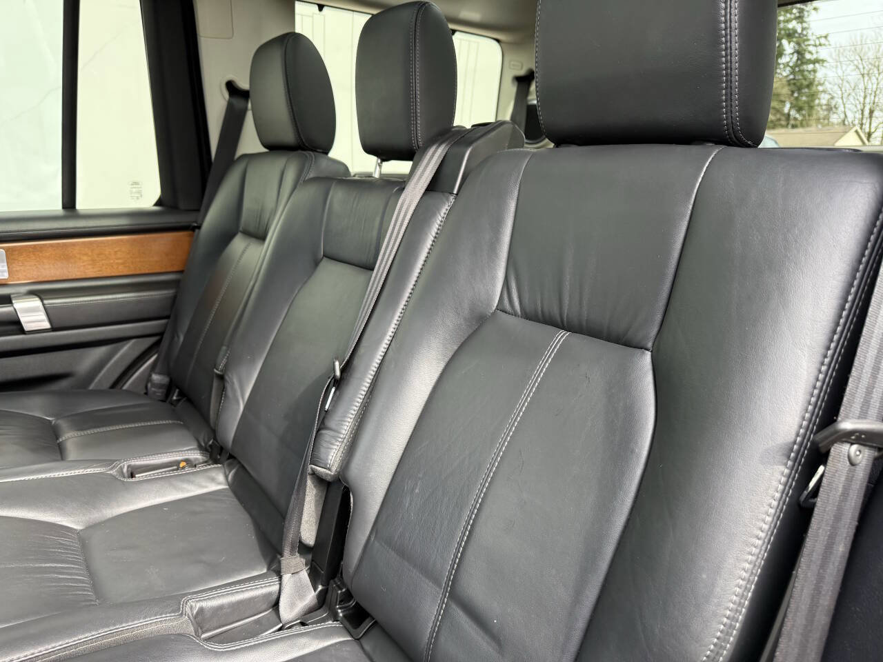 Used 2016 Land Rover LR4 HSE LUX AWD/4WD image 16