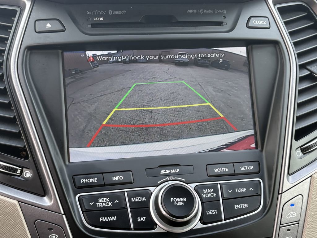 Used 2015 Hyundai Santa Fe Limited w/ Option Group 04 FWD image 18