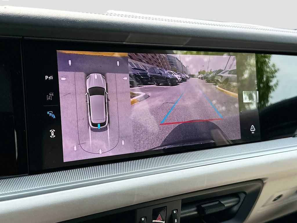 New 2026 Porsche Cayenne AWD/4WD image 17