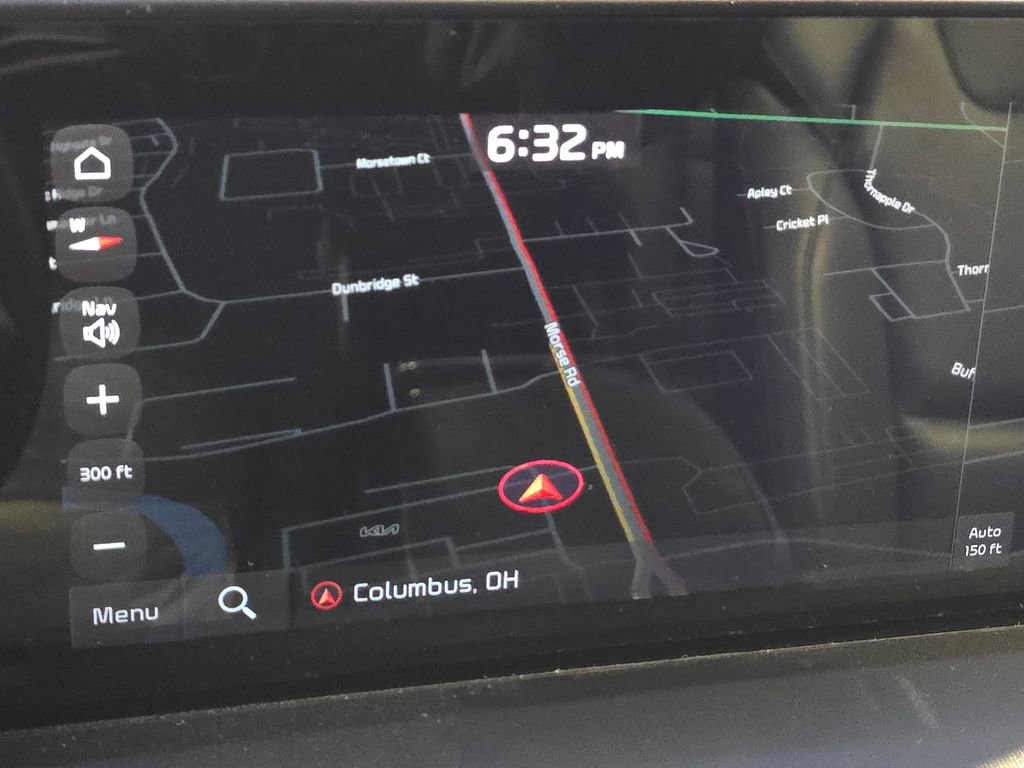 Used 2023 Kia Telluride S image 3