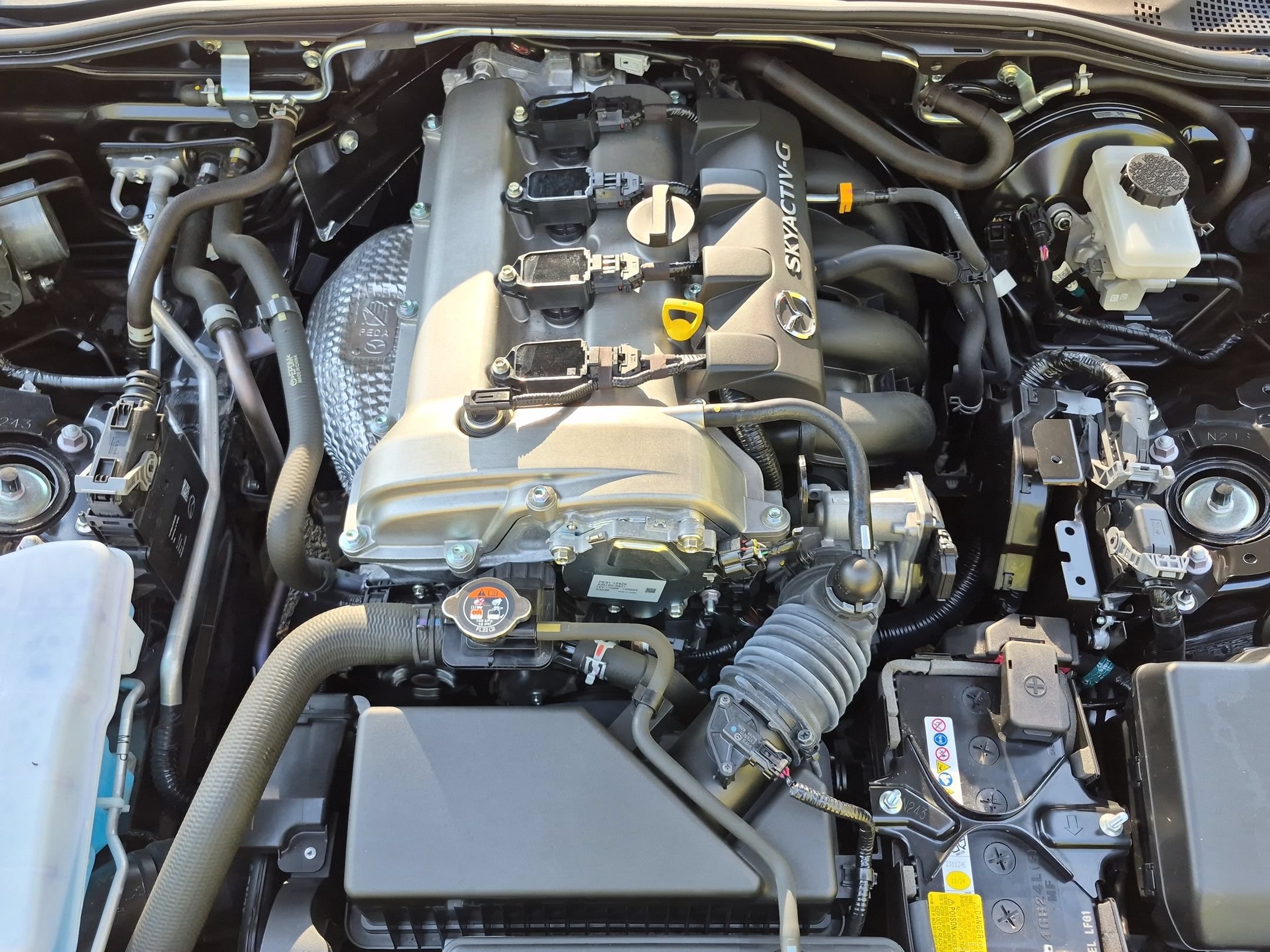 Used 2025 MAZDA MX-5 Miata RF Grand Touring RWD image 33