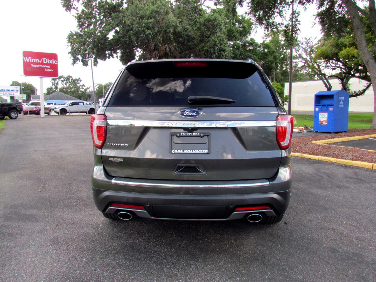 Used 2018 Ford Explorer Limited w/ Equipment Group 301A image 7