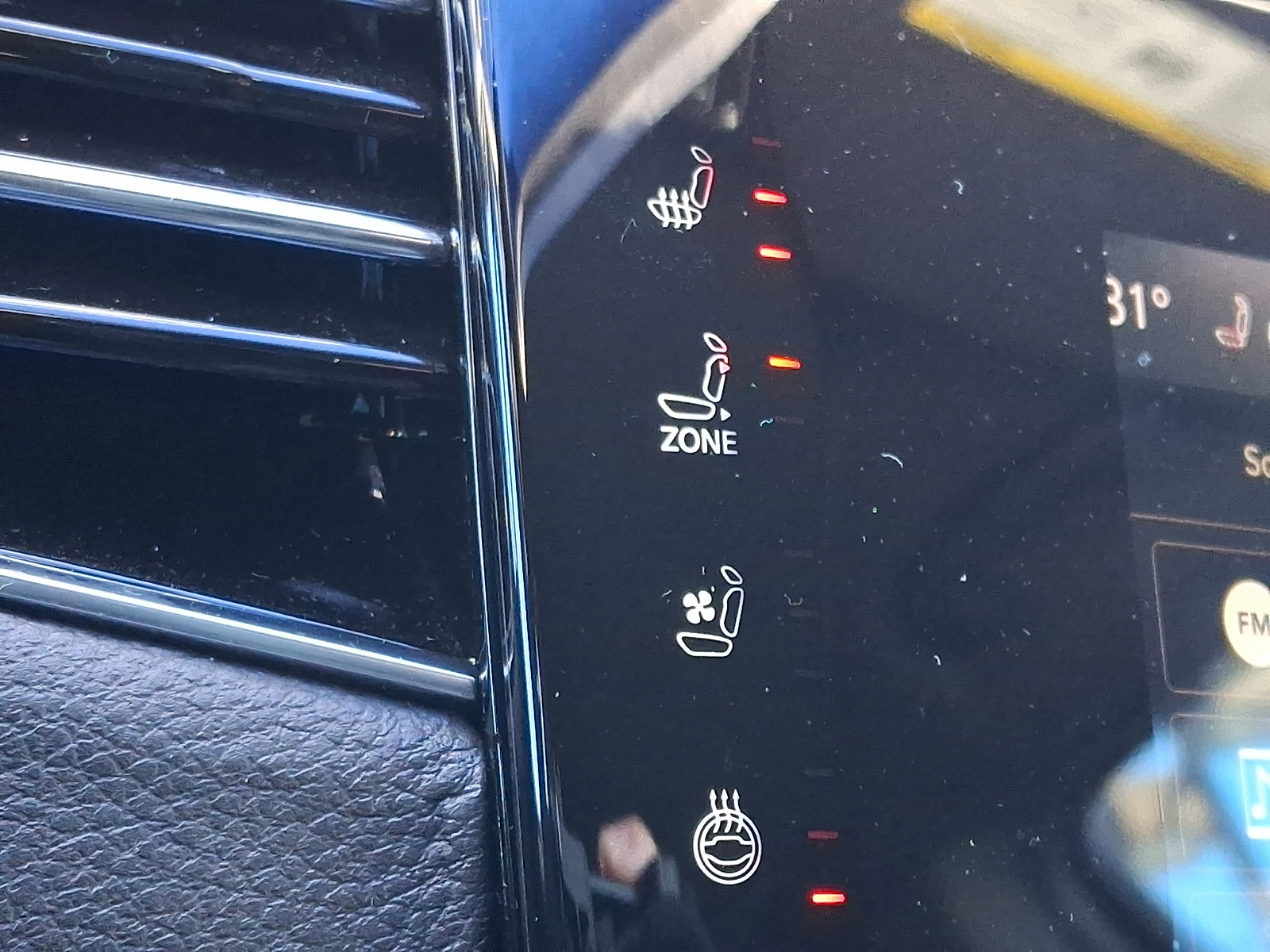 Certified 2022 Jeep Wagoneer Series II w/ Premium Group I image 26