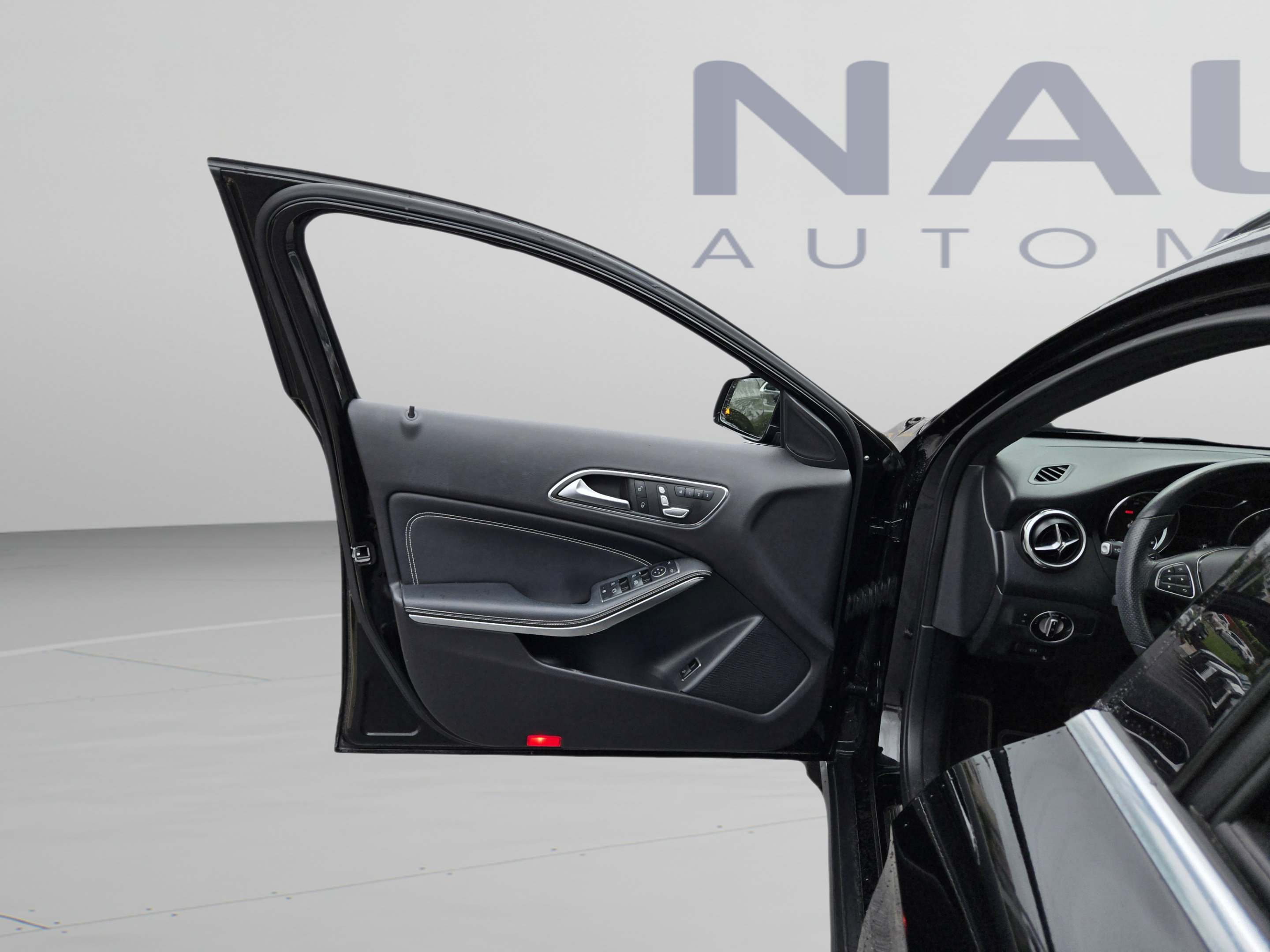 Used 2019 Mercedes-Benz GLA 250 image 9