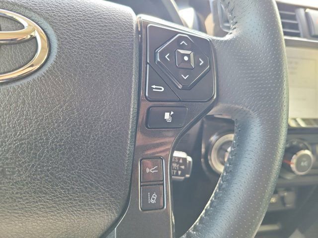 Used 2022 Toyota 4Runner TRD Off-Road Premium w/ Moonroof Package image 26