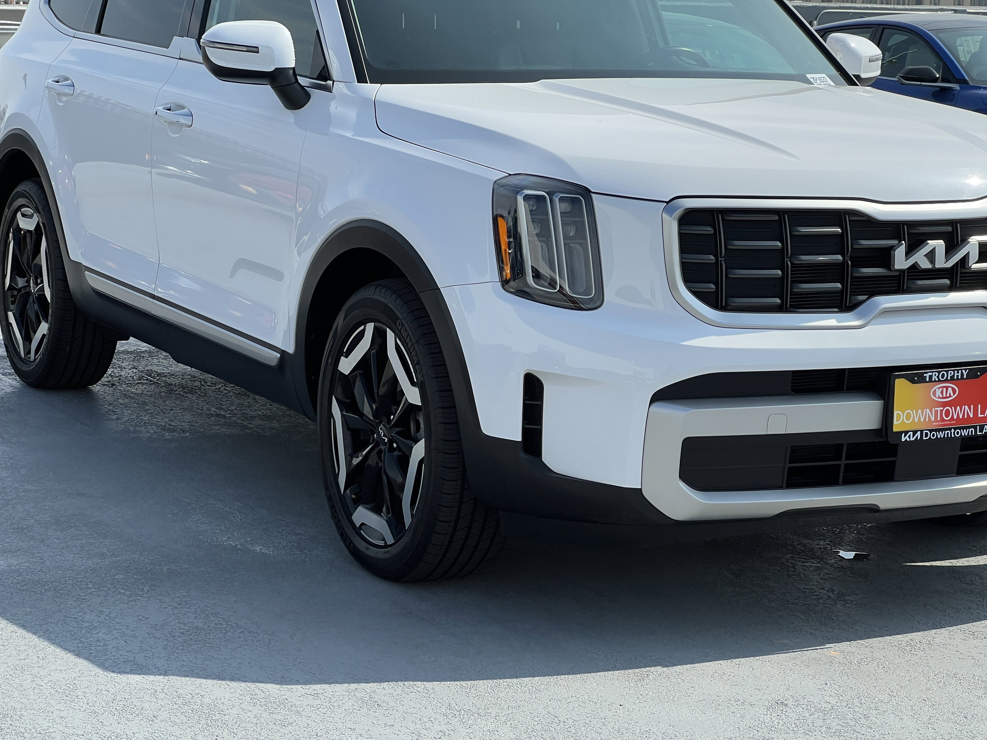 Certified 2023 Kia Telluride S w/ S Sunroof Package image 12